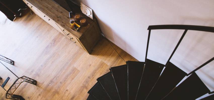 ¿Cómo elegir una silla para bajar escaleras?
